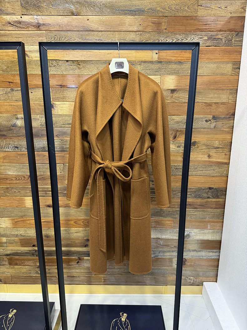 Max New Water Ripple Women's L - Wool Coat Peacoat recension och pris