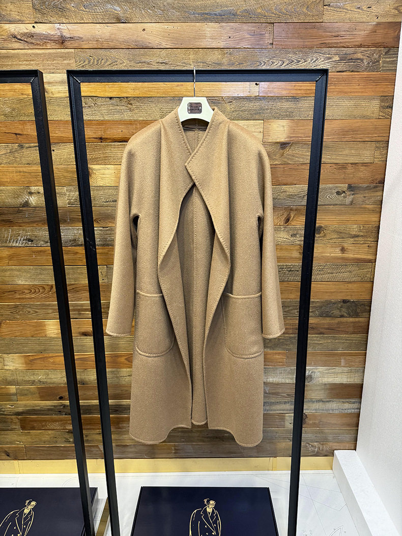 Max New Water Ripple Women's L - Wool Coat Peacoat recension och pris